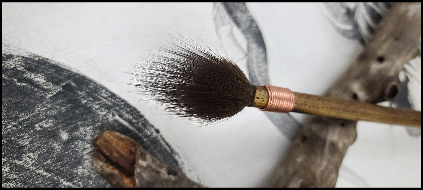 Natural Sable Paintbrush With Pointed Tip #10 Elizabeth Schowachert Art