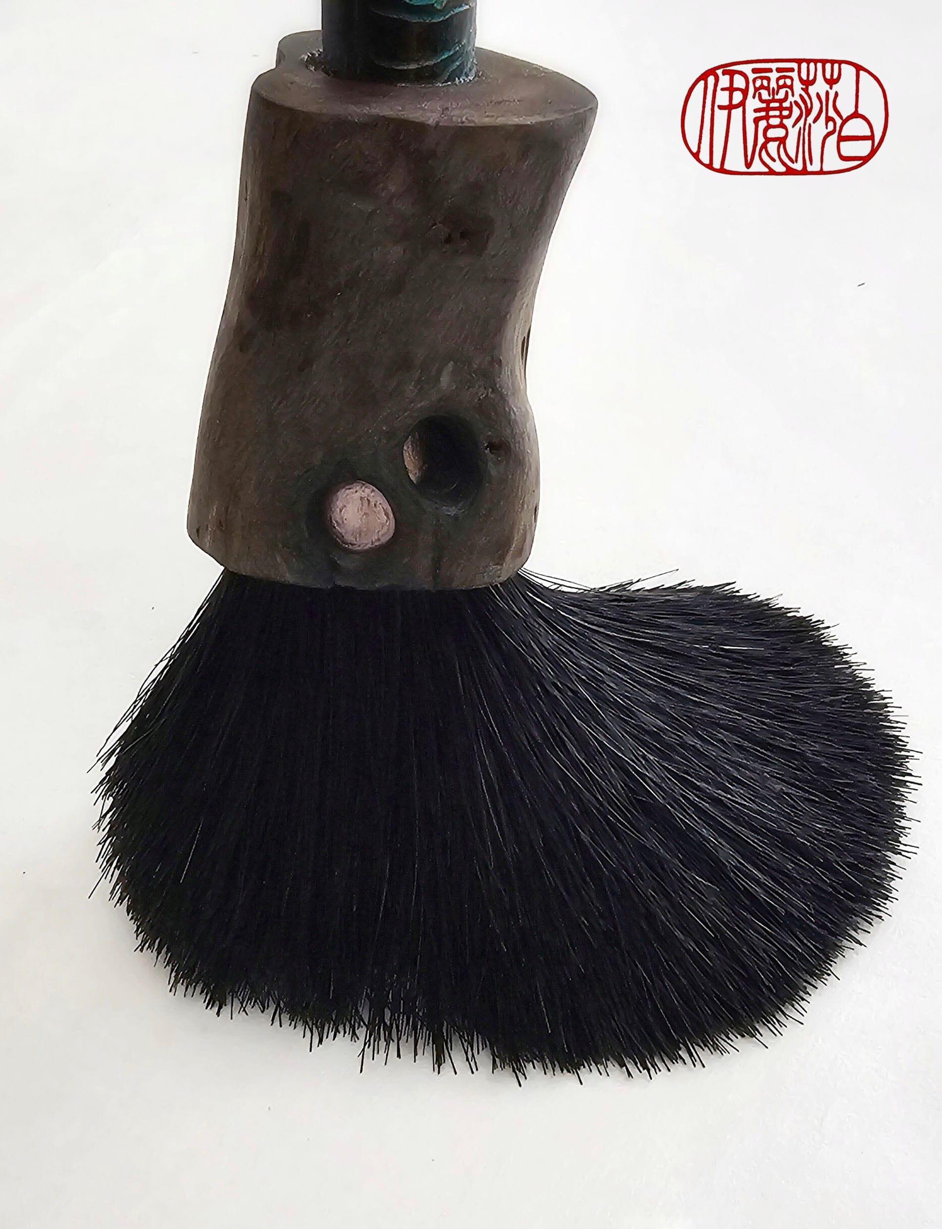 Premium Handcrafted Coarse Bristle Painter's Brush with Natural Wormwood Handle - Versatile for Acrylics, Oils, and Inks Art Supplies Elizabeth Schowachert Art