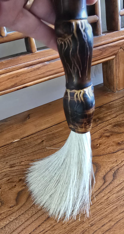 Premium White Horsehair Brush – Bamboo Handle with Engraved Design Paintbrushes Elizabeth Schowachert Art