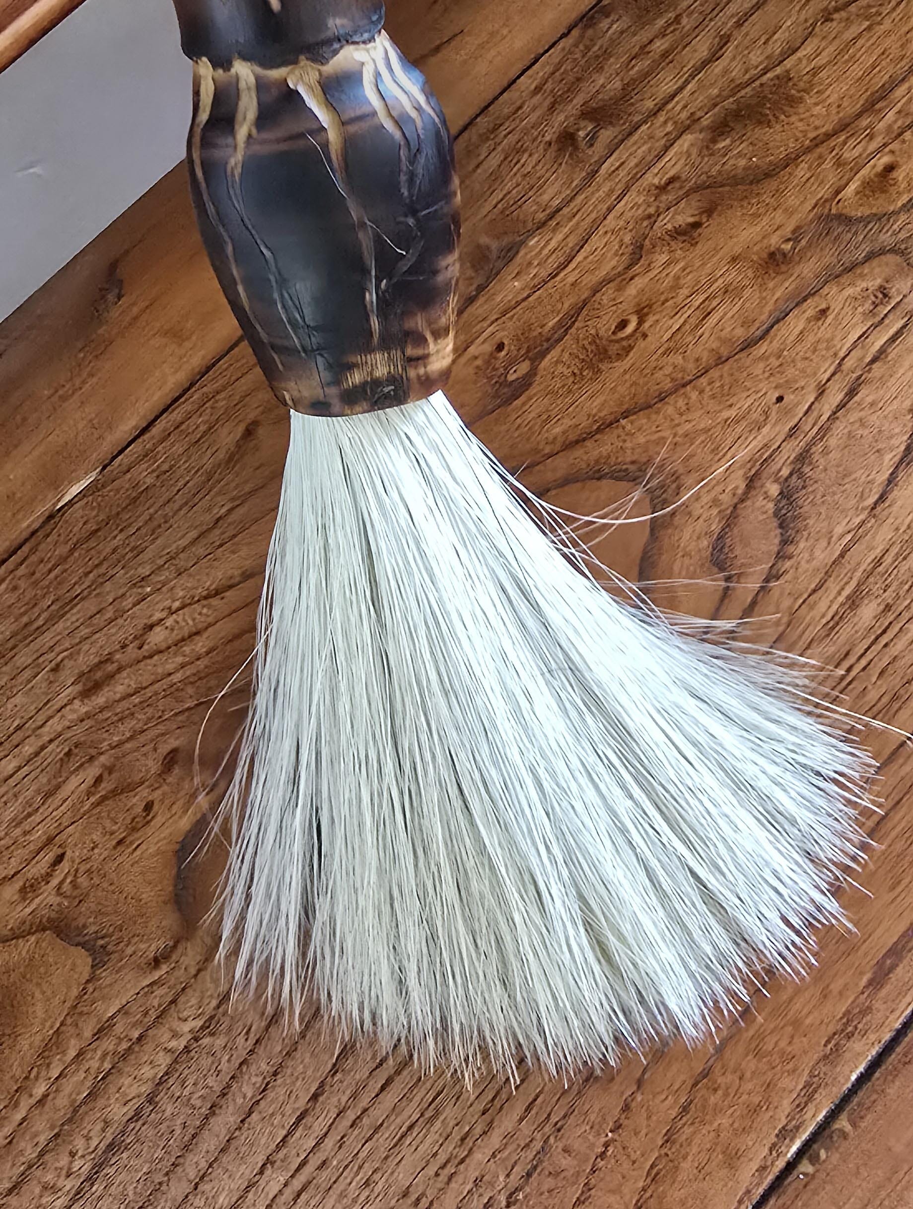 Premium White Horsehair Brush – Bamboo Handle with Engraved Design Paintbrushes Elizabeth Schowachert Art