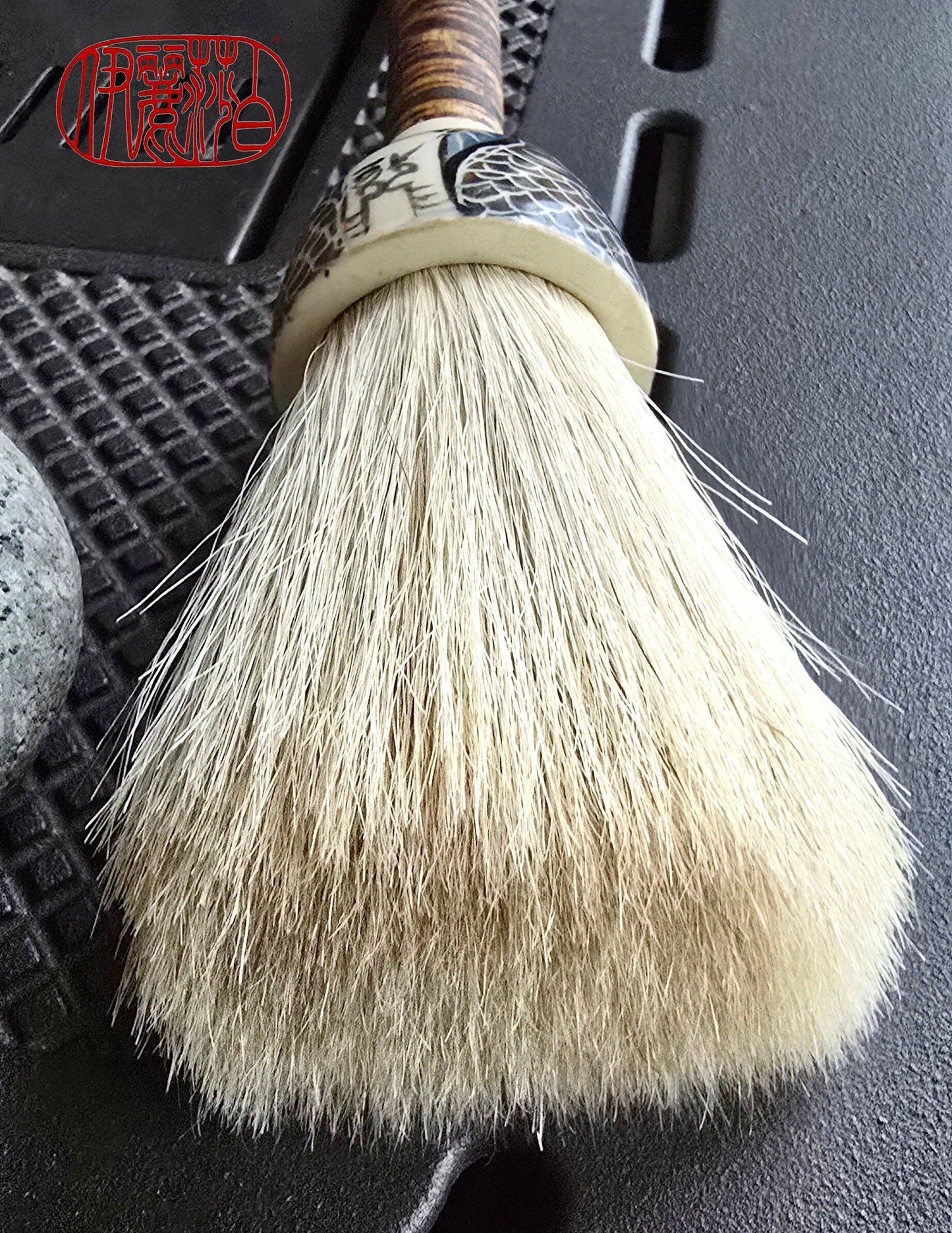 Premium White Horsehair Brush with Ceramic Ferrule and Driftwood Handle Paintbrushes Elizabeth Schowachert Art