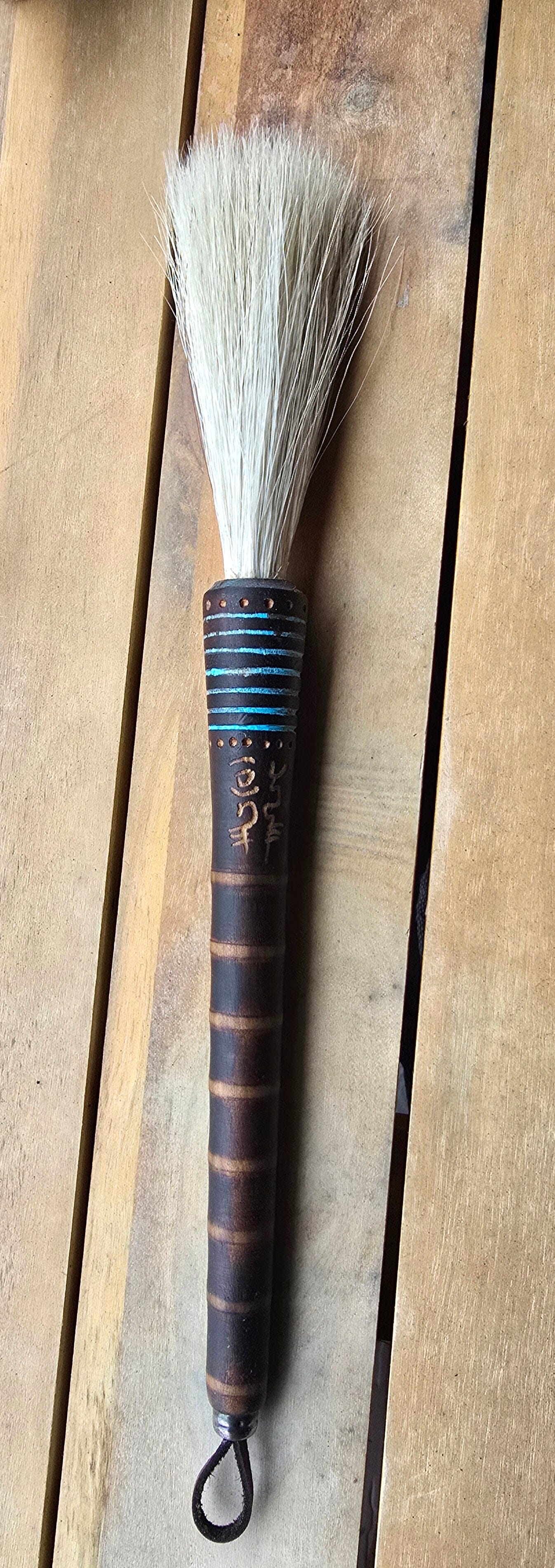 Premium White Horsehair Tapered Paint Brush – Antique Wooden Quill Bobbin Handle Paint brush Elizabeth Schowachert Art