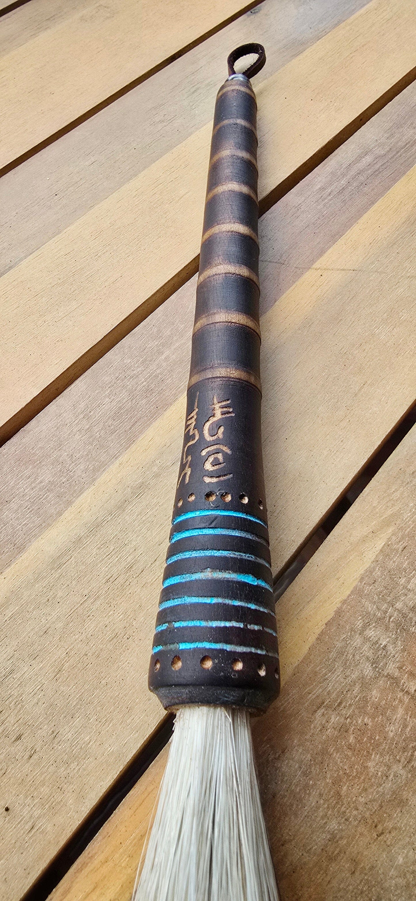 Premium White Horsehair Tapered Paint Brush – Antique Wooden Quill Bobbin Handle Paint brush Elizabeth Schowachert Art