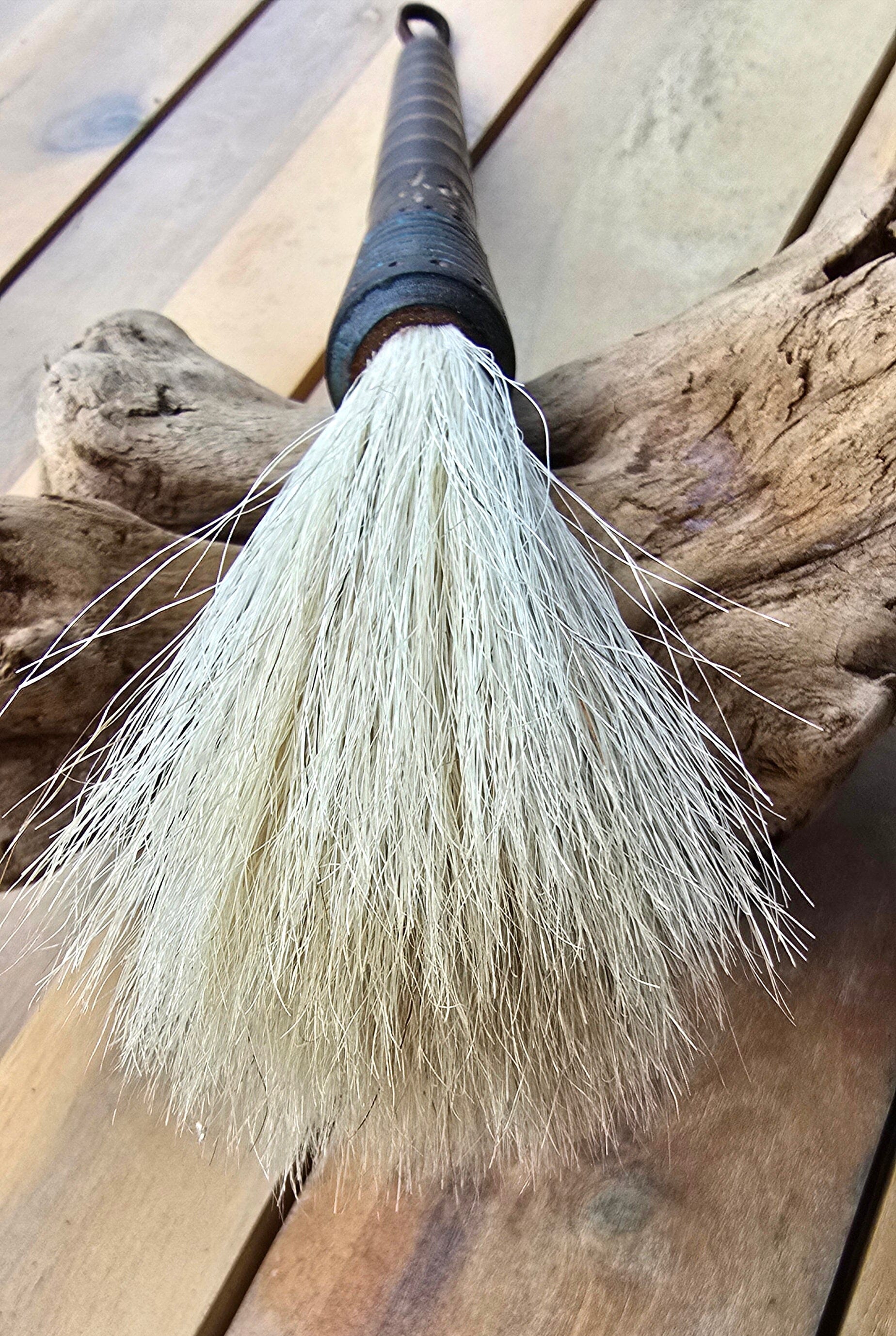 Premium White Horsehair Tapered Paint Brush – Antique Wooden Quill Bobbin Handle Paint brush Elizabeth Schowachert Art