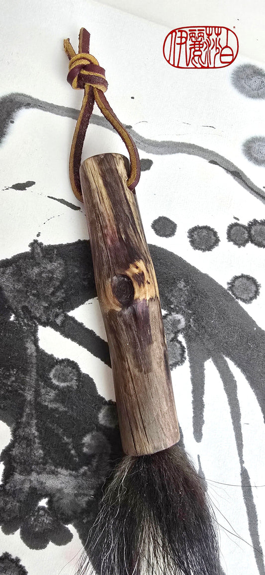 Skunk Bristle Brush – Birch Driftwood Handle Paintbrushes Elizabeth Schowachert Art