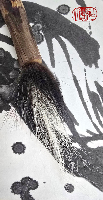 Skunk Bristle Brush – Birch Driftwood Handle Paintbrushes Elizabeth Schowachert Art