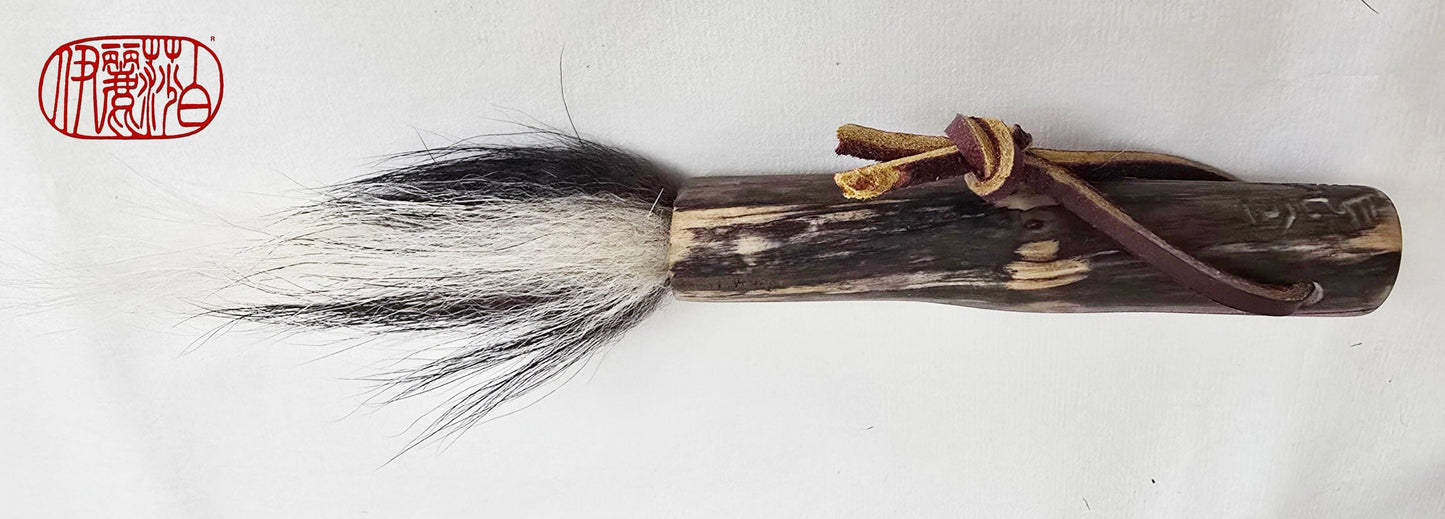 Skunk Bristle Brush – Birch Driftwood Handle Paintbrushes Elizabeth Schowachert Art